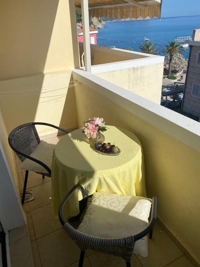 Miomir Perazic Apartments Petrovac Kültér fotó