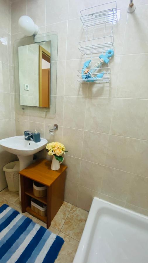 Miomir Perazic Apartments Petrovac Kültér fotó