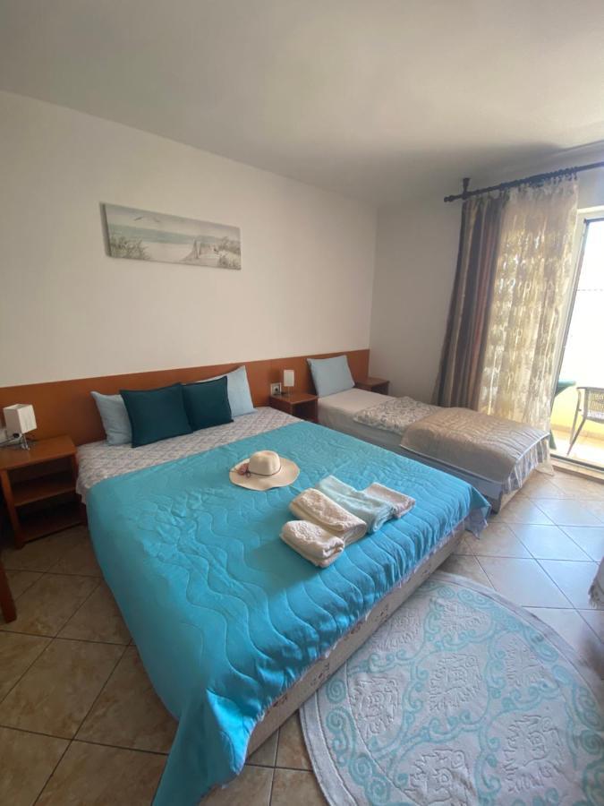 Miomir Perazic Apartments Petrovac Kültér fotó