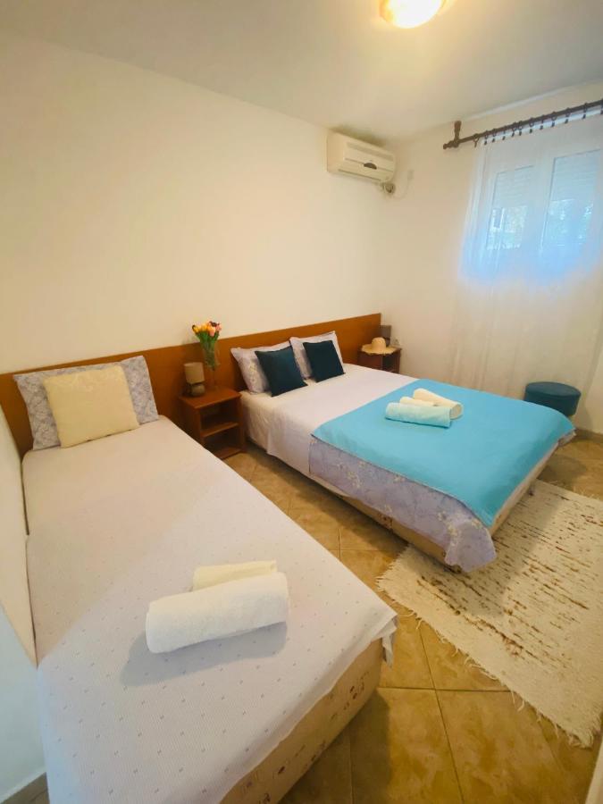Miomir Perazic Apartments Petrovac Kültér fotó